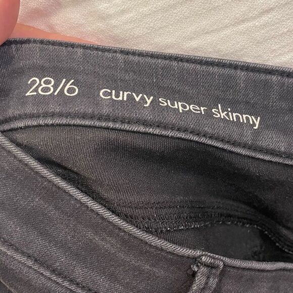 Ann Taylor Faded Black Wash Curvy Super Skinny Jeans Size 28 Size 6 - Picture 7 of 9
